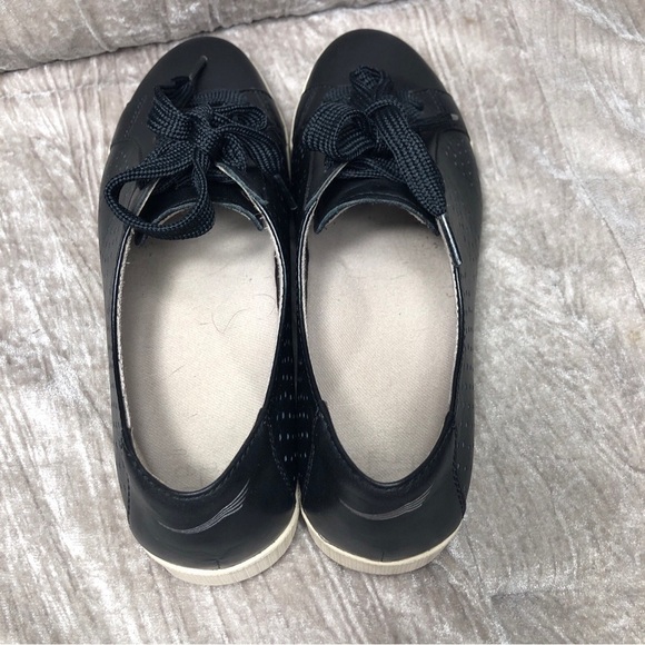 Dansko Shoes Orli Sneakers Lace Up 4711020302 Black Leather Casual Womens 41 EUC - Picture 4 of 16